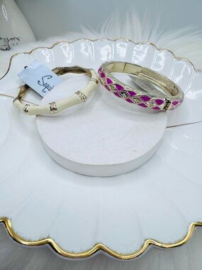 Sequins 2 Gold Tone Bangle Bracelet Set Pink Enamel & Ivory Bamboo Style Hinged